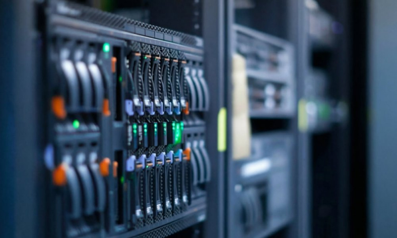 Акции Cipher Digital выросли на 9% после сделки по дата‑центру